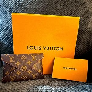 Medium Kirigami Monogram Louis Vuitton Authentic